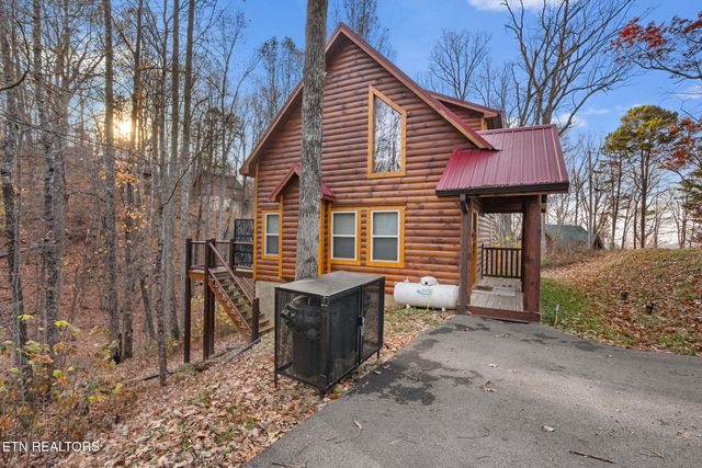 2441 Cedar Pass, Sevierville, TN 37876