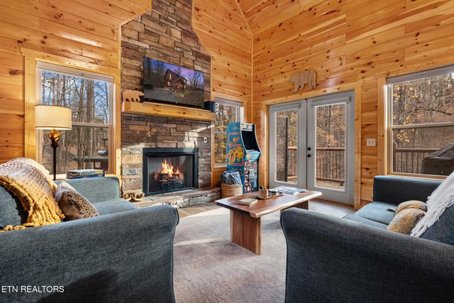 2441 Cedar Pass, Sevierville, TN 37876