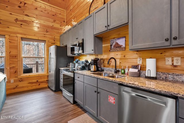 2441 Cedar Pass, Sevierville, TN 37876