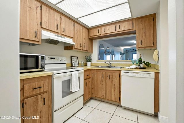 3170 N Atlantic Avenue, 306, Cocoa Beach, FL 32931