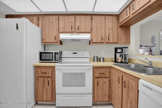 3170 N Atlantic Avenue, 306, Cocoa Beach, FL 32931