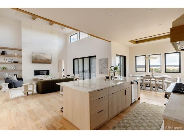 1721 Arrowpoint Ct, Franktown, CO 80116