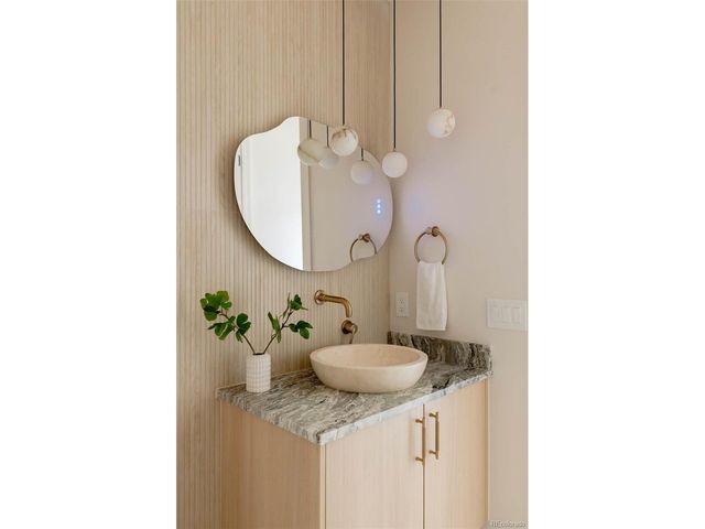 1721 Arrowpoint Ct, Franktown, CO 80116