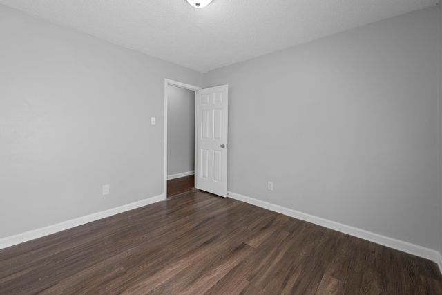 20 GARDEN SPRINGS DR, Oakland, TN 38060