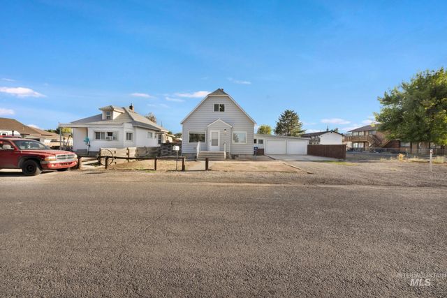 195 Wirsching Ave W, Twin Falls, ID 83301