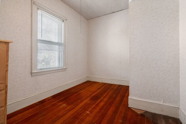 108 Langdon Ave, Watertown, MA 02472