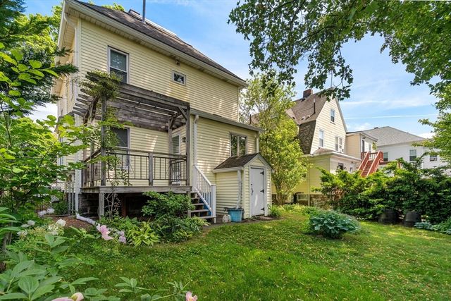 108 Langdon Ave, Watertown, MA 02472