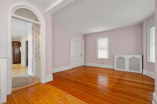108 Langdon Ave, Watertown, MA 02472