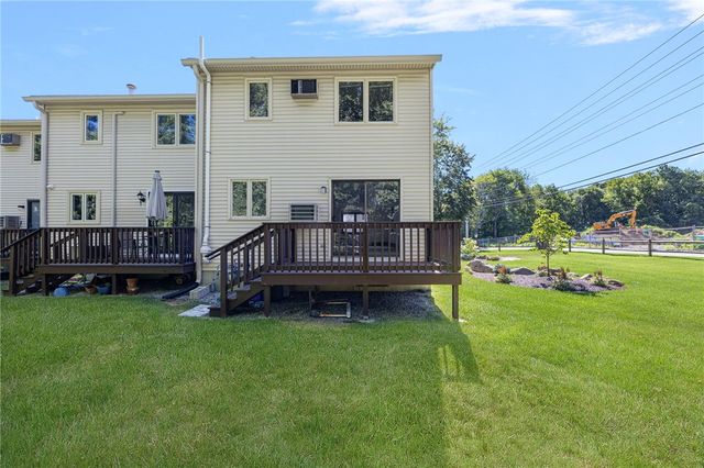 500 East Greenwich Avenue 101, West Warwick, RI 02893