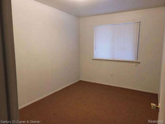 2753 10th Street 5, Wyandotte, MI 48192