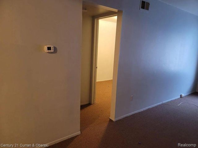 2753 10th Street 5, Wyandotte, MI 48192