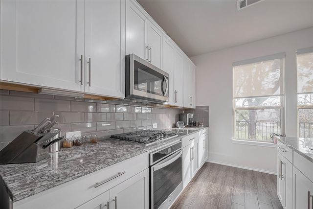 2126 Bauer Park Drive, Houston, TX 77080