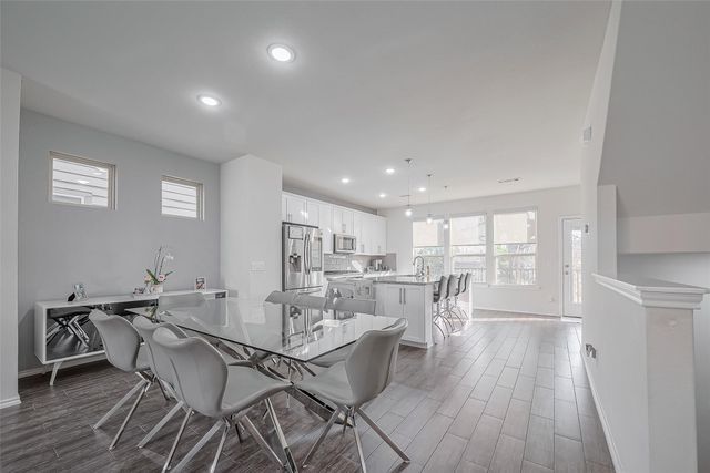 2126 Bauer Park Drive, Houston, TX 77080