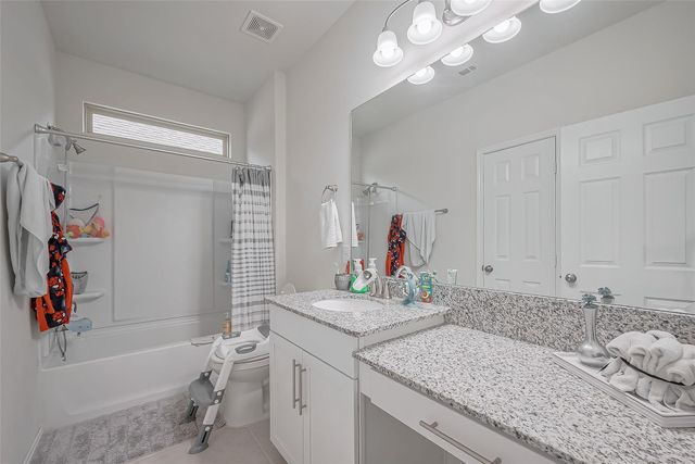 2126 Bauer Park Drive, Houston, TX 77080