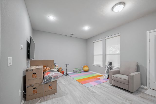 2126 Bauer Park Drive, Houston, TX 77080