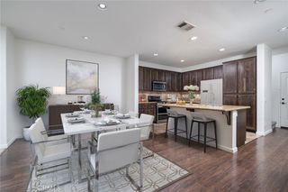 14975 S Highland Avenue 94, Fontana, CA 92336