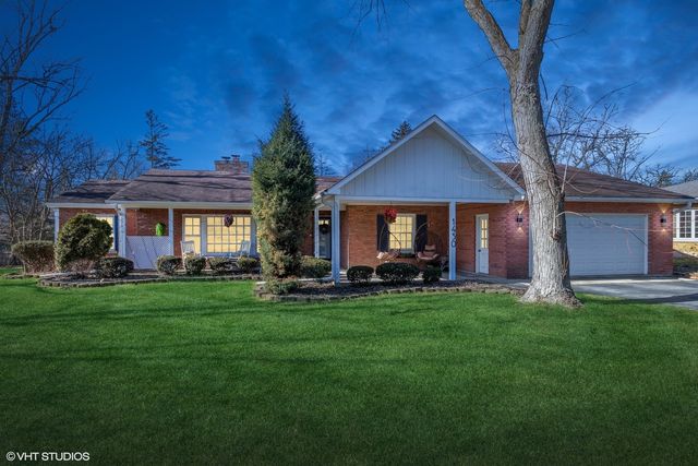 1430 Brassie Avenue, Flossmoor, IL 60422