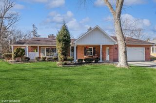 1430 Brassie Avenue, Flossmoor, IL 60422