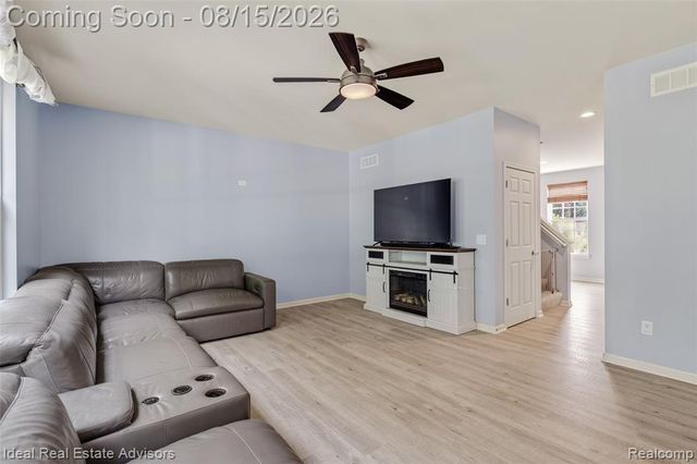 51743 Leshan Drive, New Baltimore, MI 48047