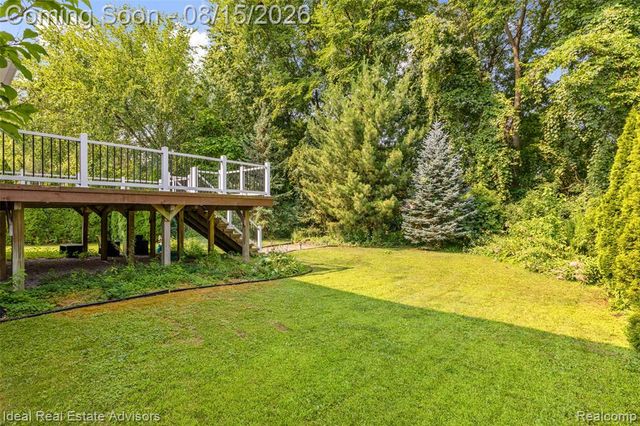 51743 Leshan Drive, New Baltimore, MI 48047