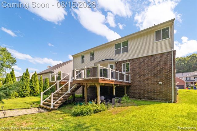 51743 Leshan Drive, New Baltimore, MI 48047