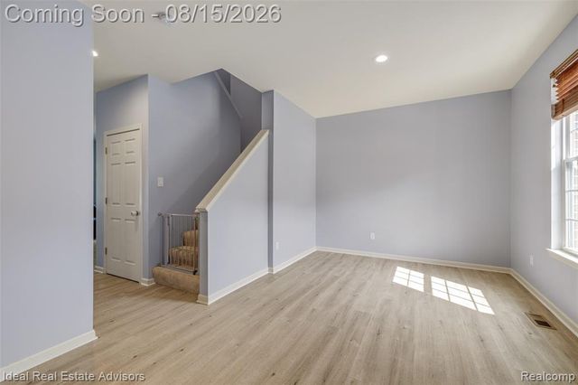 51743 Leshan Drive, New Baltimore, MI 48047