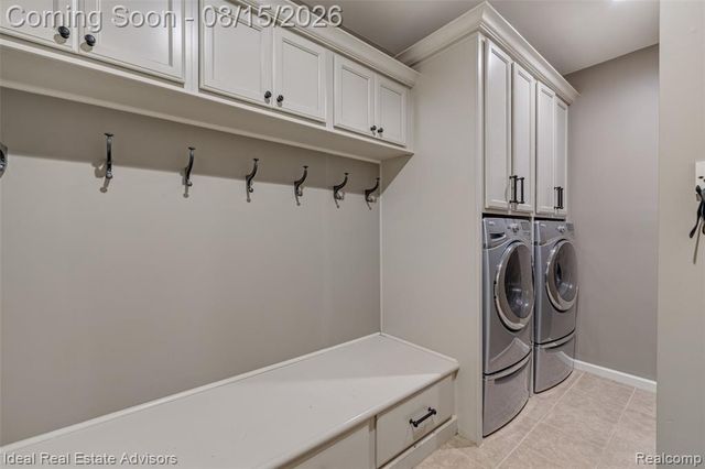 51743 Leshan Drive, New Baltimore, MI 48047