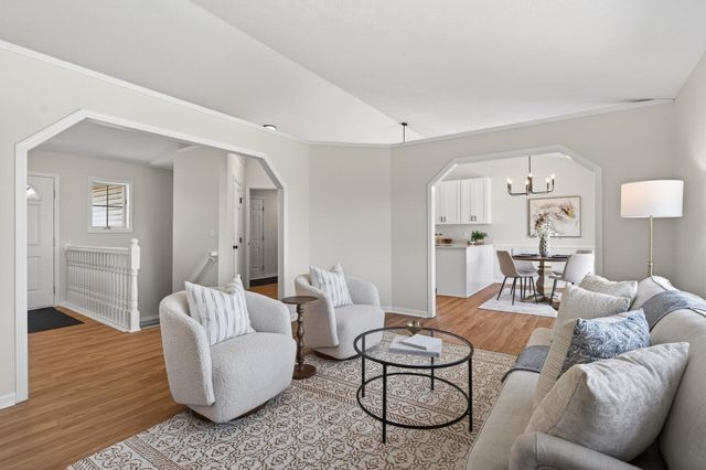 36921 Elk Avenue, North Branch, MN 55056