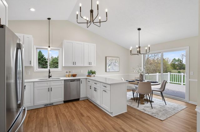 36921 Elk Avenue, North Branch, MN 55056