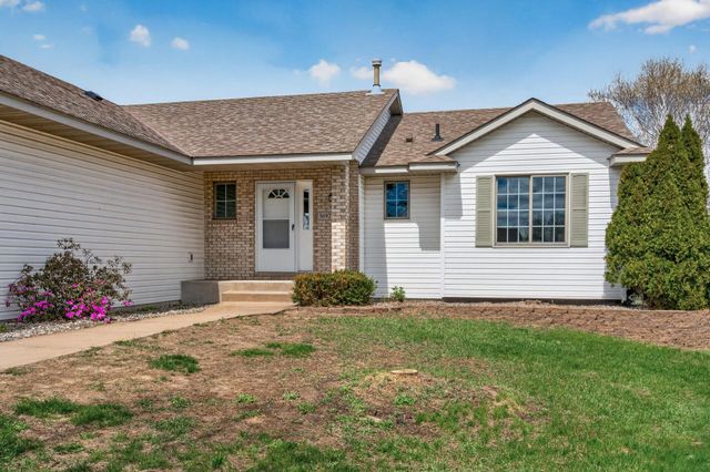 36921 Elk Avenue, North Branch, MN 55056