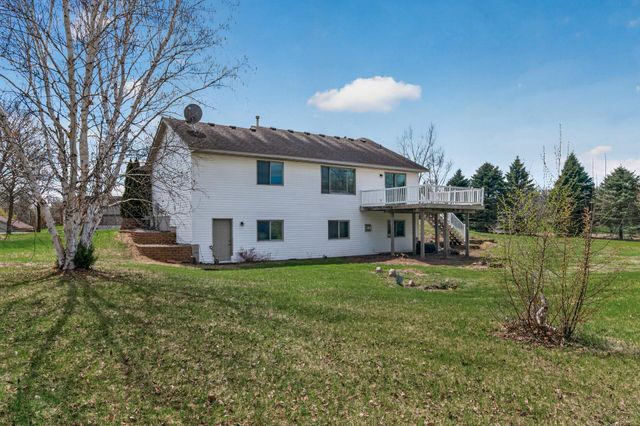 36921 Elk Avenue, North Branch, MN 55056