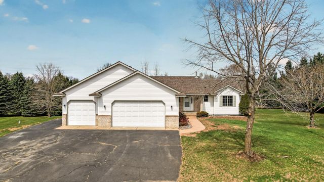 36921 Elk Avenue, North Branch, MN 55056