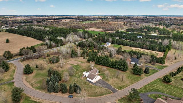 36921 Elk Avenue, North Branch, MN 55056