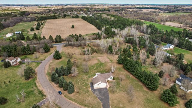 36921 Elk Avenue, North Branch, MN 55056