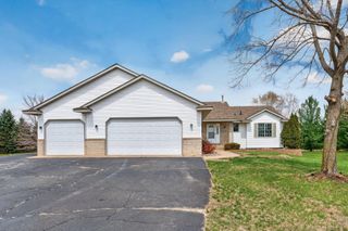 36921 Elk Avenue, North Branch, MN 55056