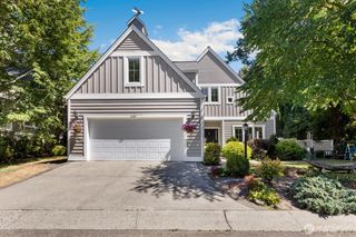 737 Village Circle NW, Bainbridge Island, WA 98110