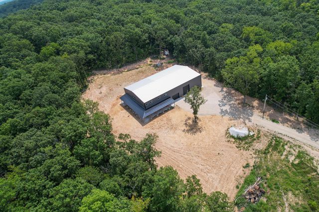 3918 Bowen Creek Road, Niangua, MO 65713