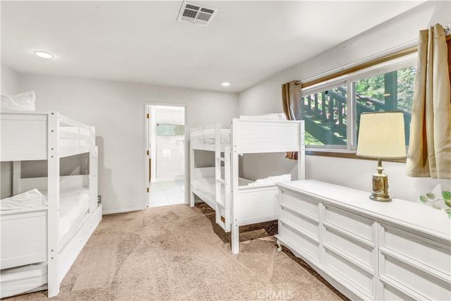 27945 Lakes Edge, Lake Arrowhead, CA 92352