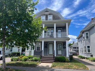 29 Woodrow Ave 1, Newton, MA 02460