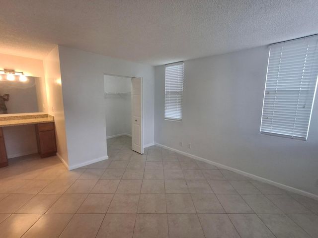 741 LYONS Road 17107, Coconut Creek, FL 33063