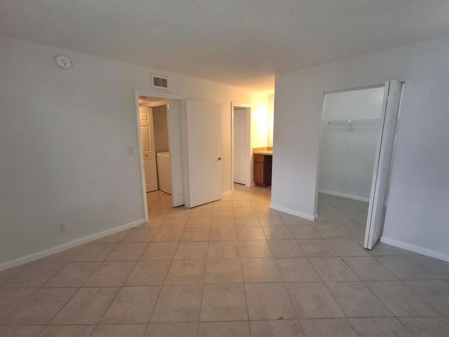 741 LYONS Road 17107, Coconut Creek, FL 33063