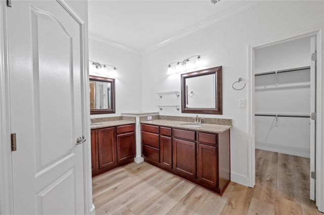 4512 Pyrenees PASS, Bee Cave, TX 78738