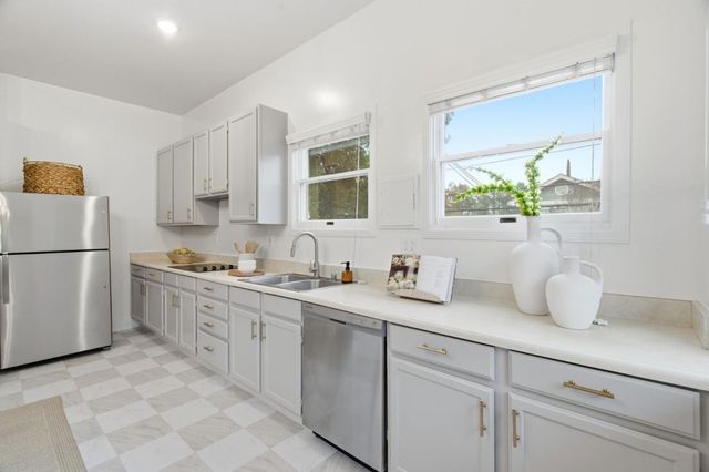 256 Los Gatos Boulevard, Los Gatos, CA 95030