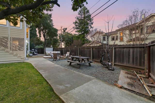 256 Los Gatos Boulevard, Los Gatos, CA 95030