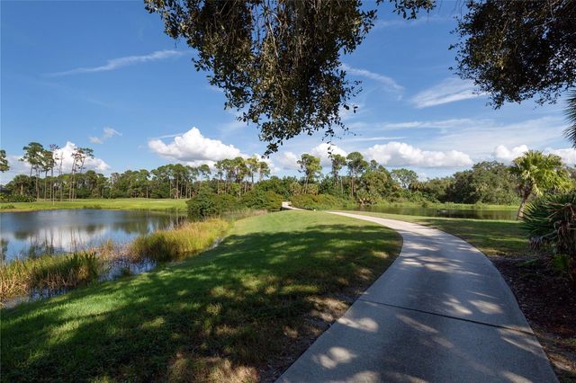 623 POND WILLOW LANE, Venice, FL 34292