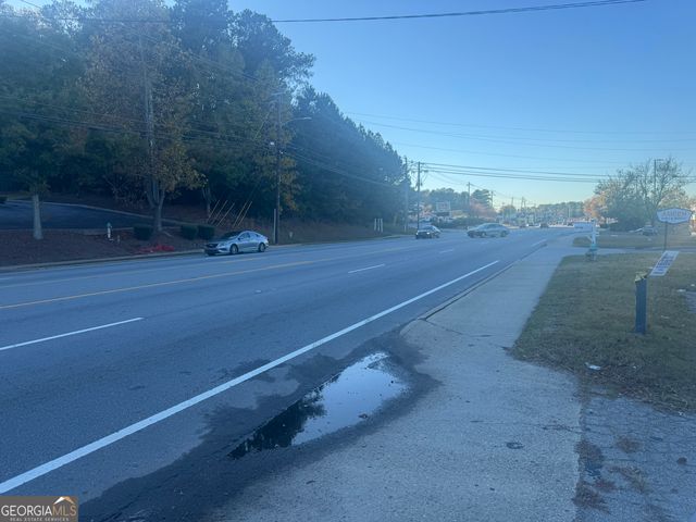 5356 N Henry Boulevard, Stockbridge, GA 30281