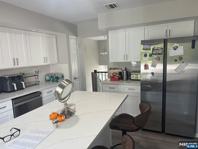620 Alacci Way, River Vale, NJ 07675