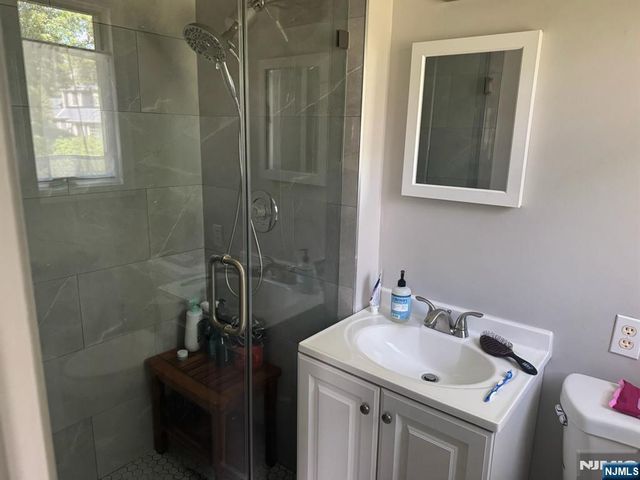 620 Alacci Way, River Vale, NJ 07675