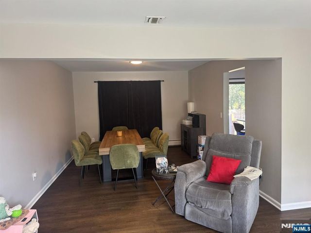 620 Alacci Way, River Vale, NJ 07675