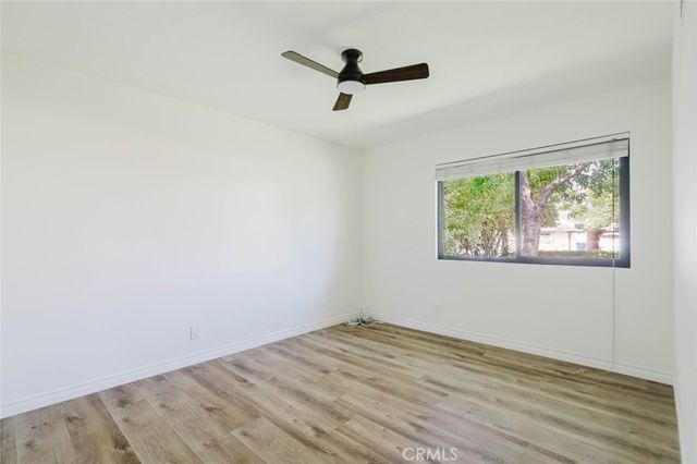 8400 Chimineas Avenue, Northridge, CA 91325